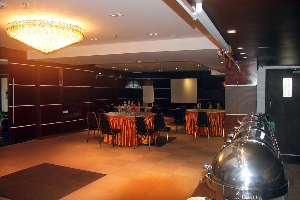 Ethnotel, Kolkata Airport Экстерьер фото