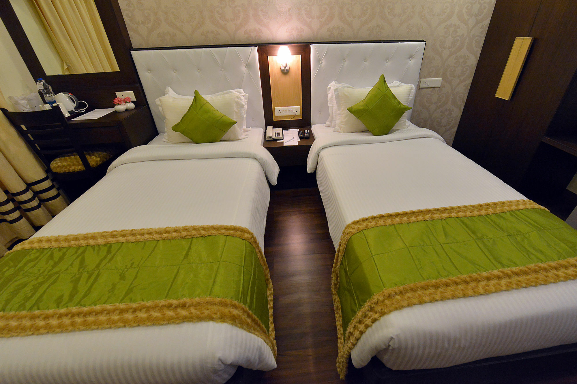 Ethnotel, Kolkata Airport Экстерьер фото